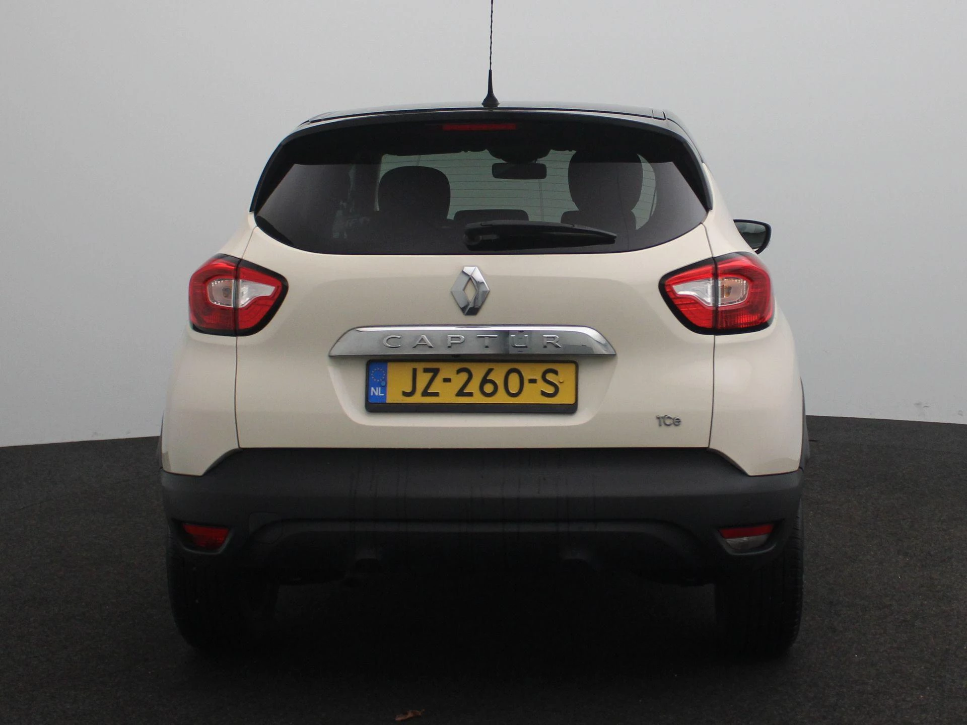 Renault-Captur-image-5