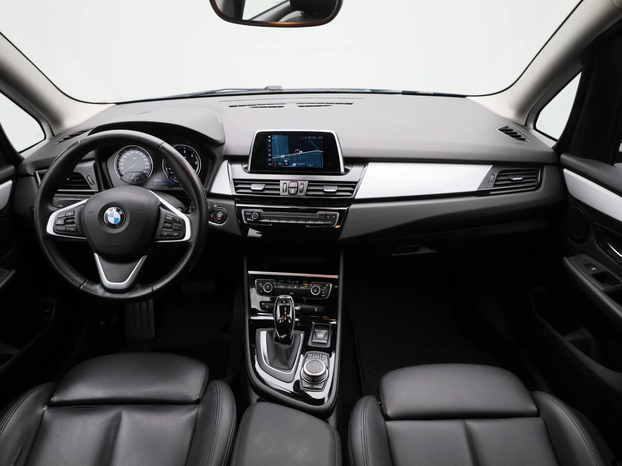 BMW-2 Reeks-image-35