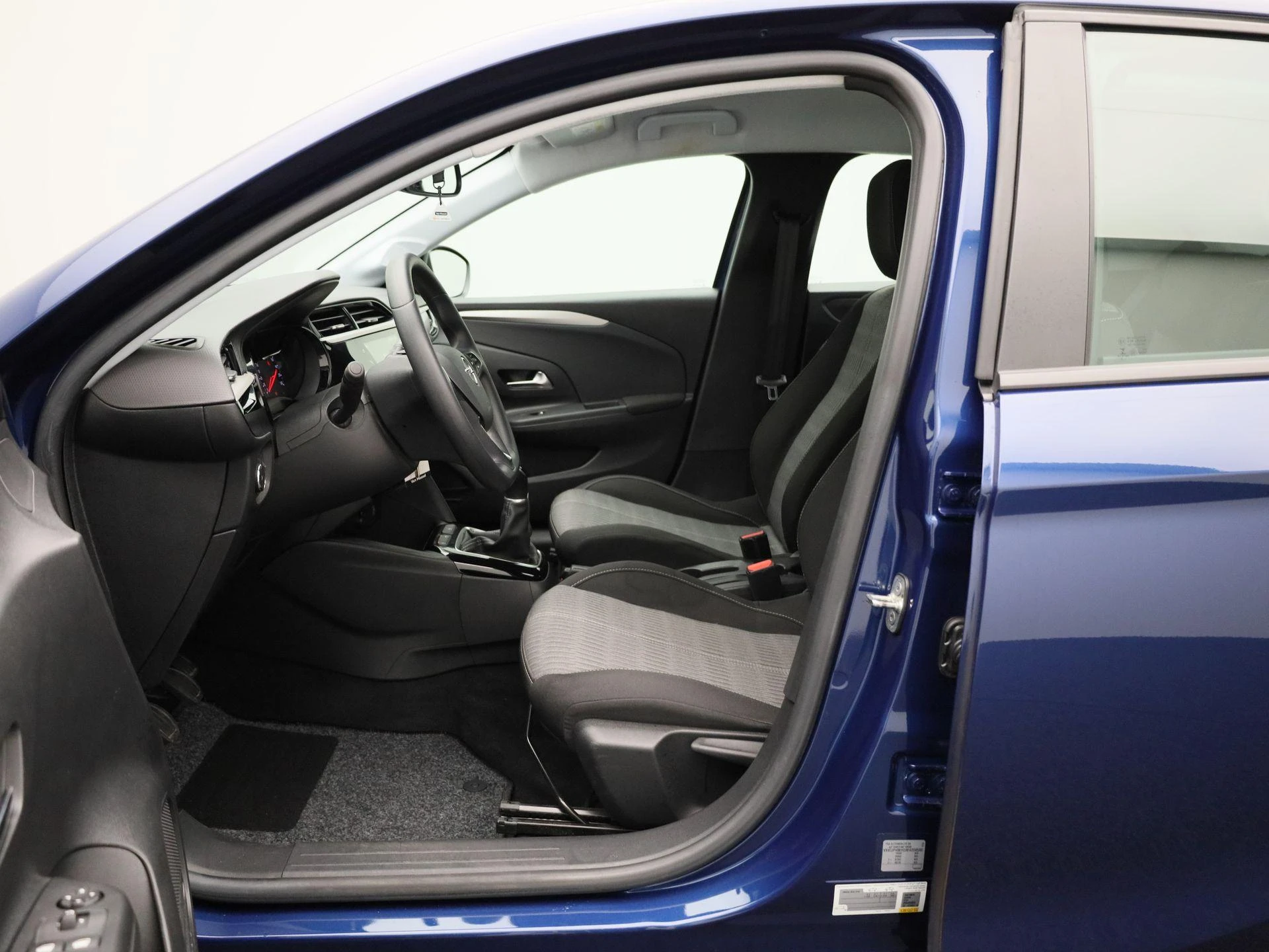 Opel-Corsa-image-8
