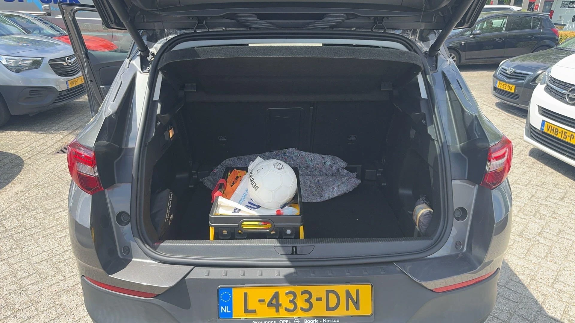 Opel-Grandland X-image-10