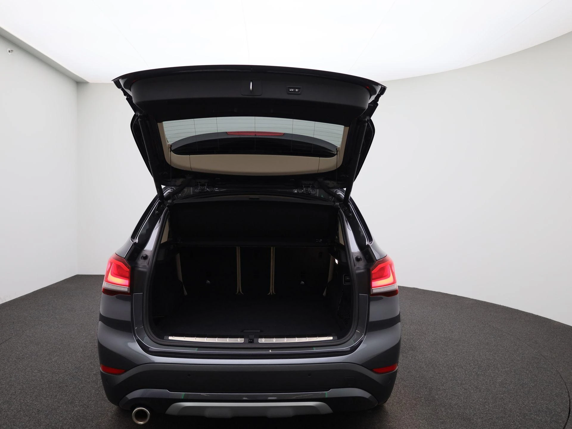 BMW-X1-image-12