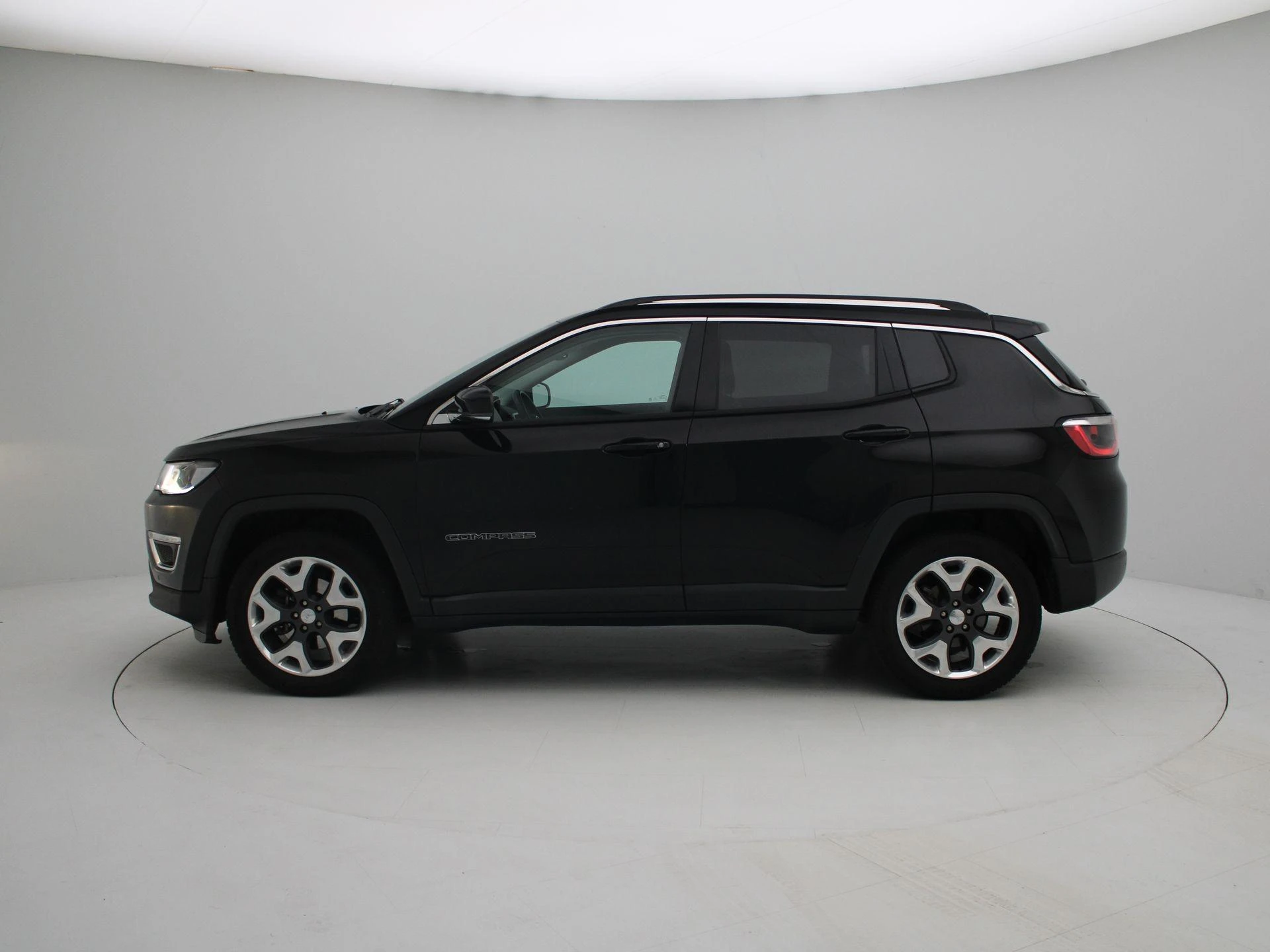Jeep-Compass-image-3