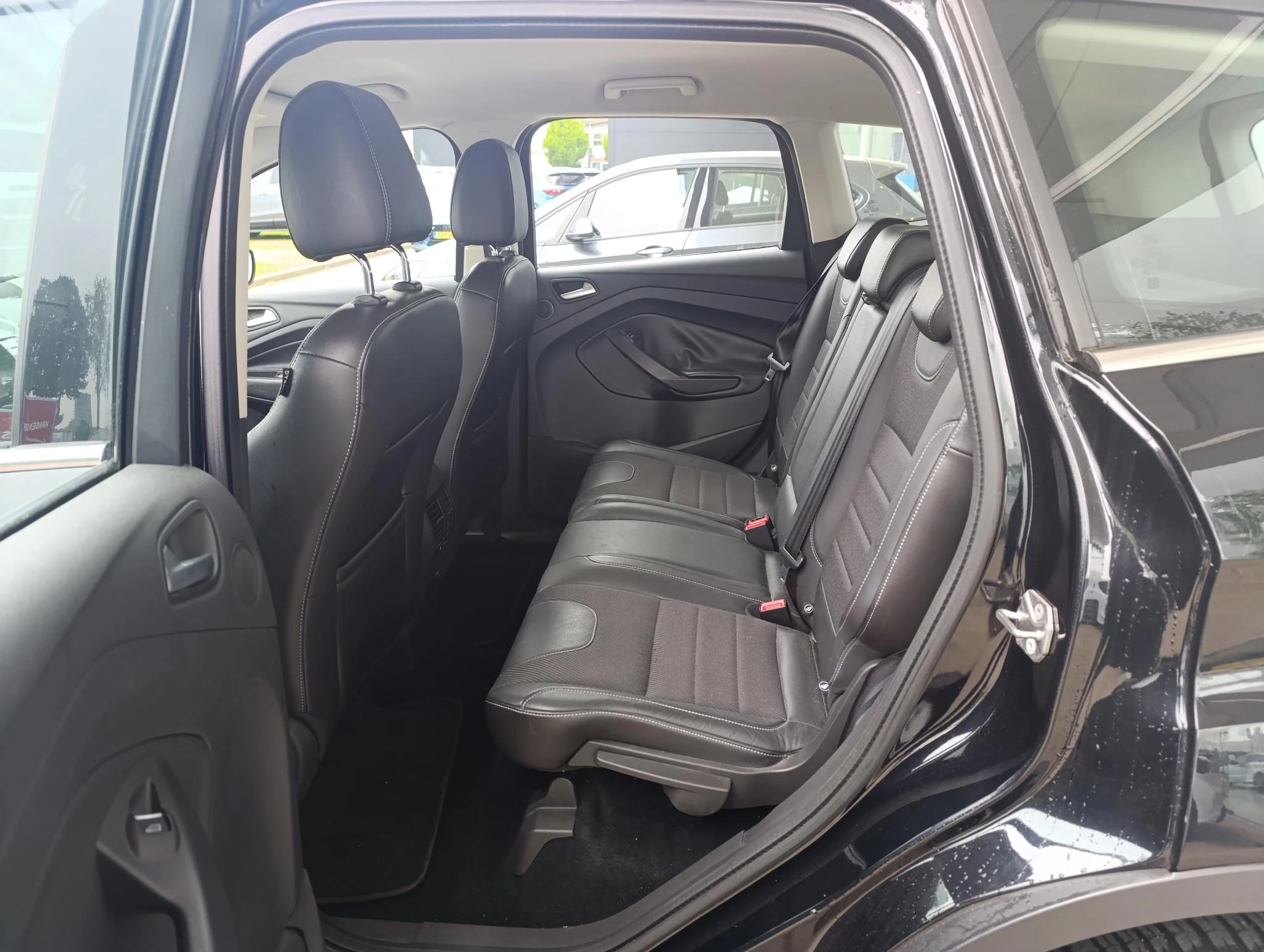 Ford-Kuga-image-14
