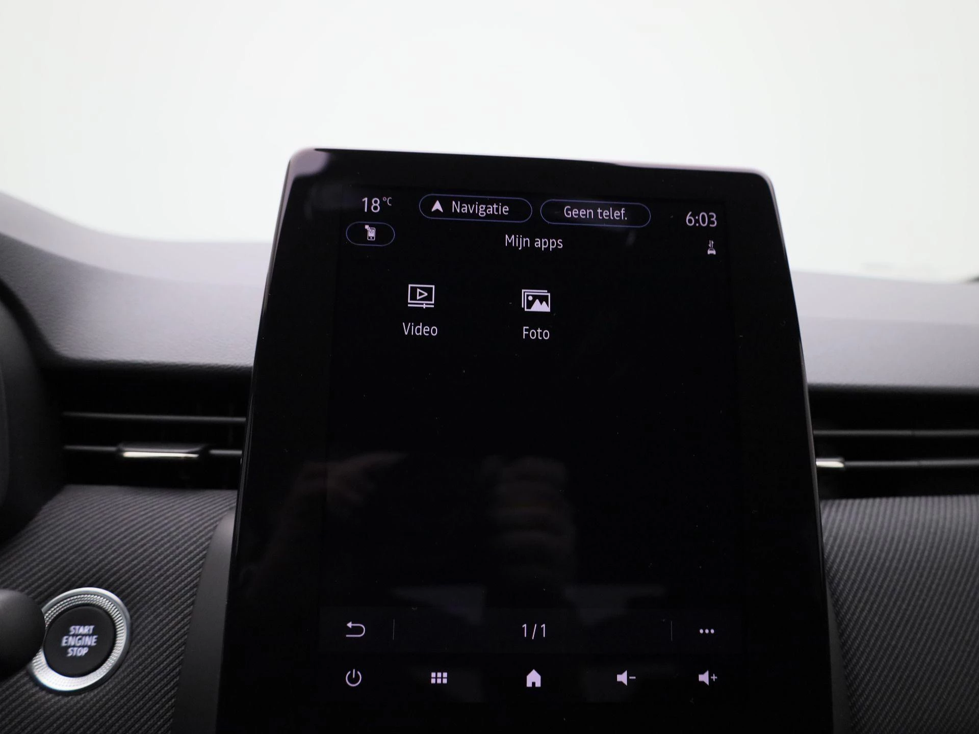 Renault-Clio-image-23