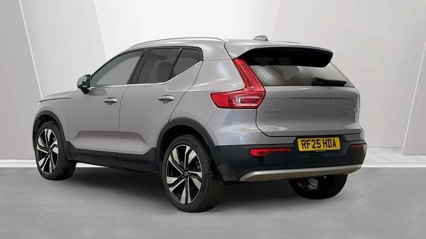 Volvo-XC40-image-2