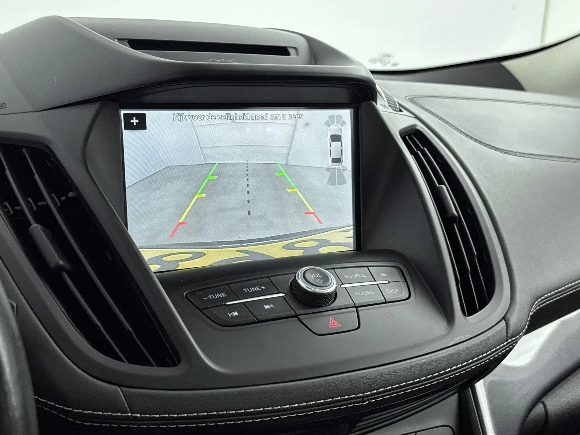 Ford-Kuga-image-9