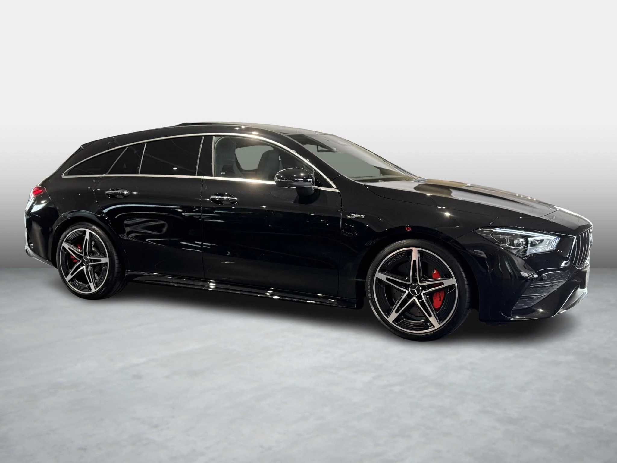 Mercedes-Benz-CLA-image-3