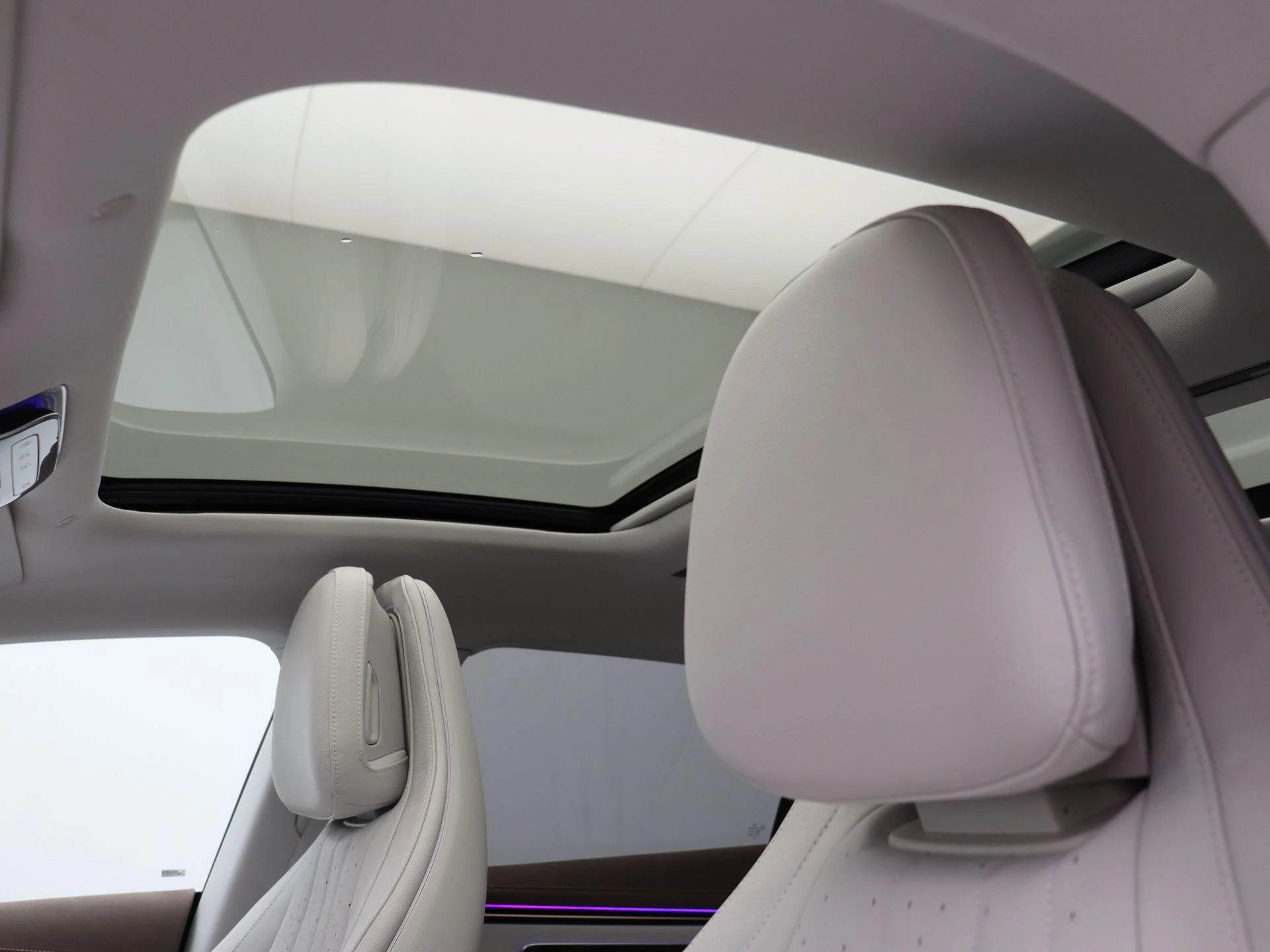 Mercedes-Benz EQS 350 STAR EDITION + AMG + LEDER + PANO DAK + DIGITAL LIGHT + HEAD UP