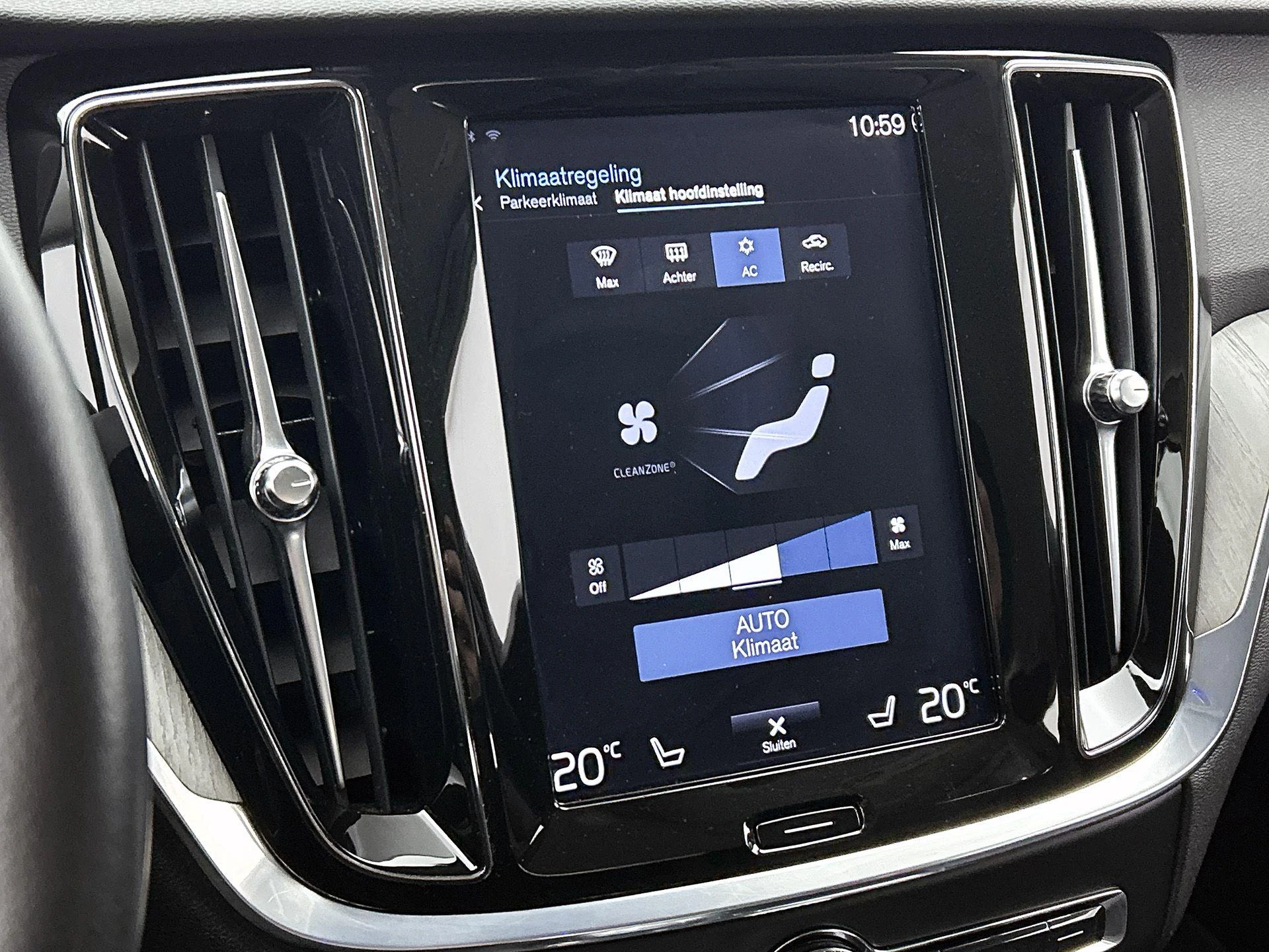 Volvo-V60-image-31