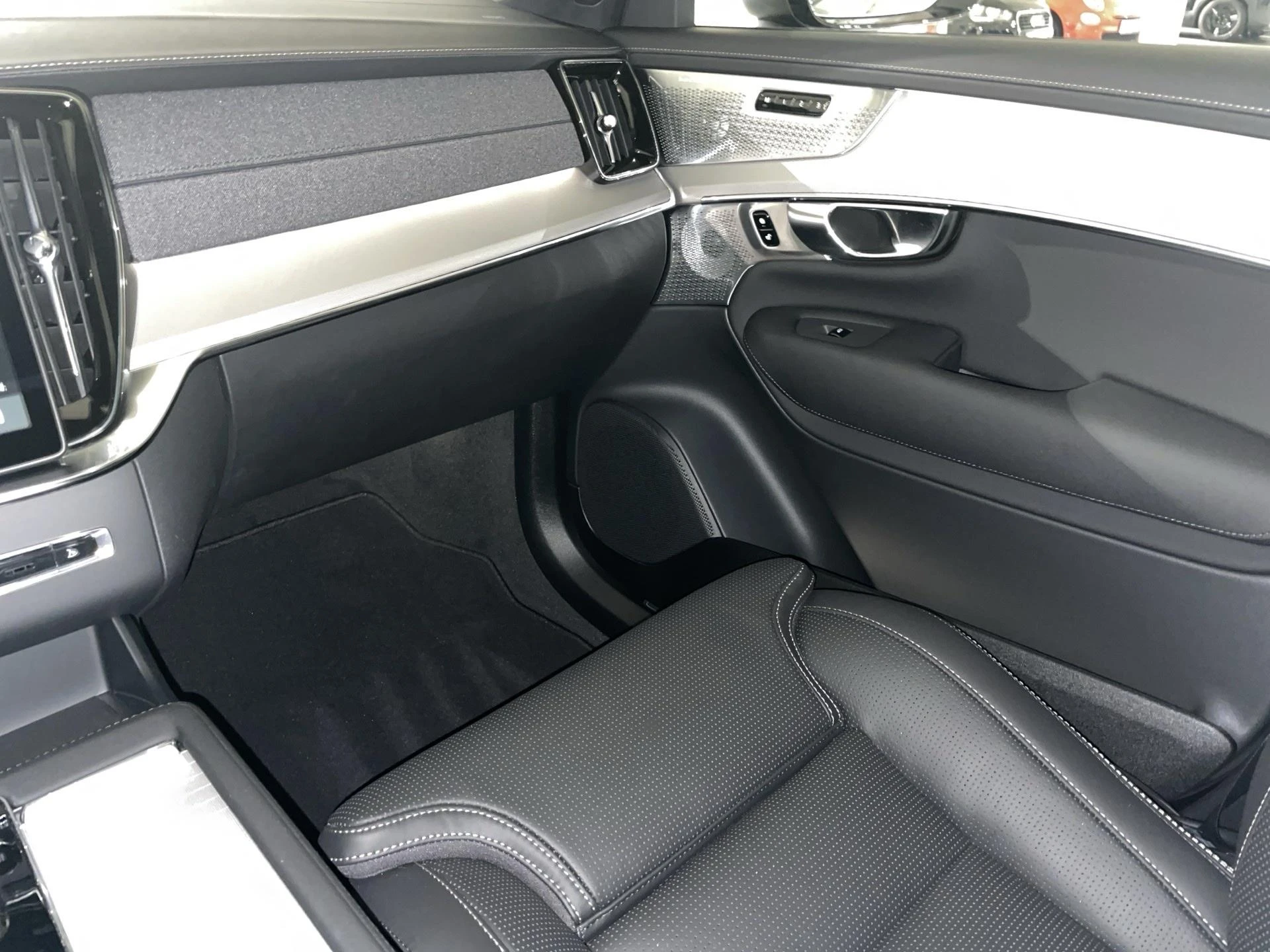 Volvo-XC90-image-8