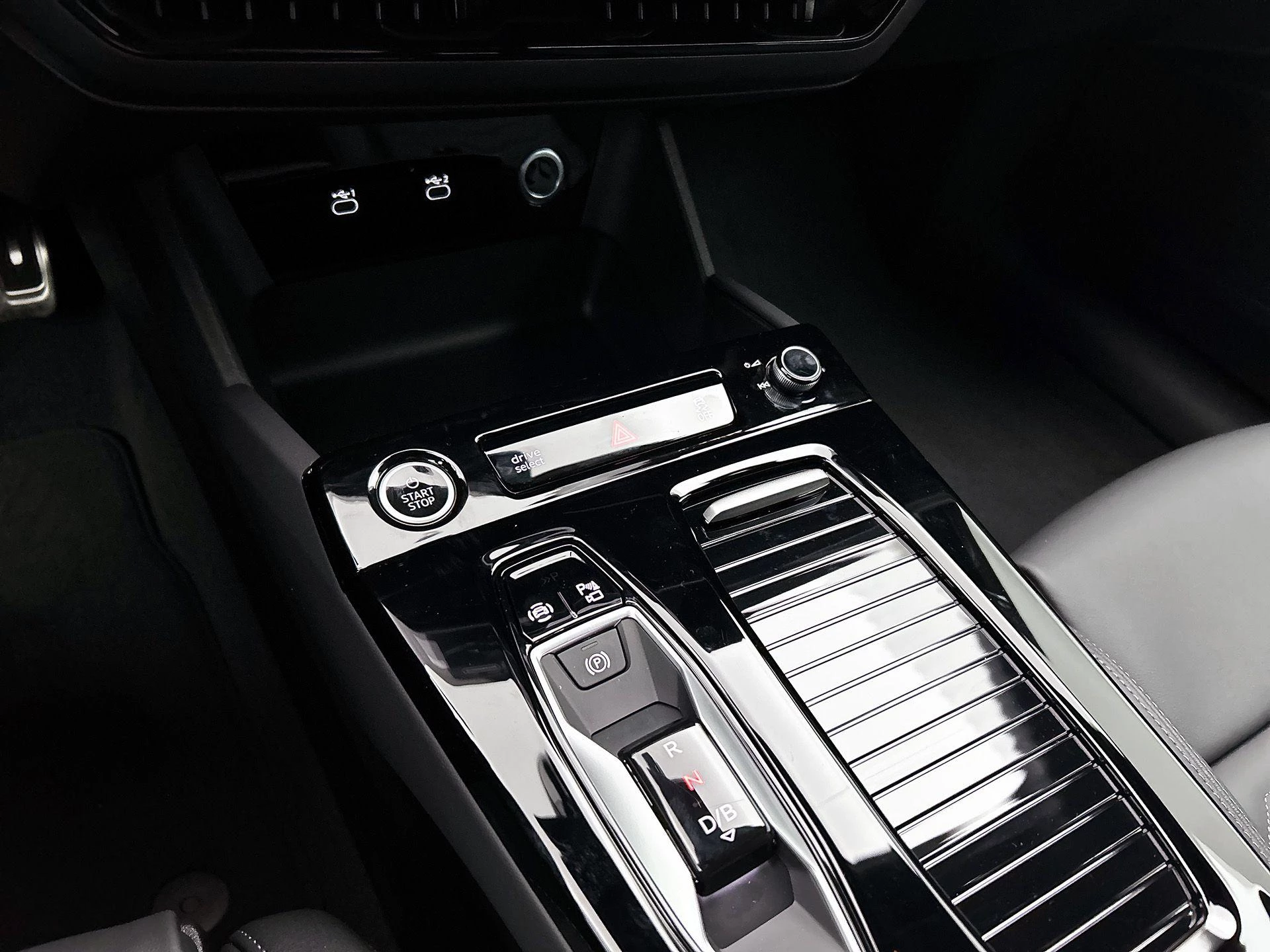 Audi A6 Avant e-tron S edition 83 kWh