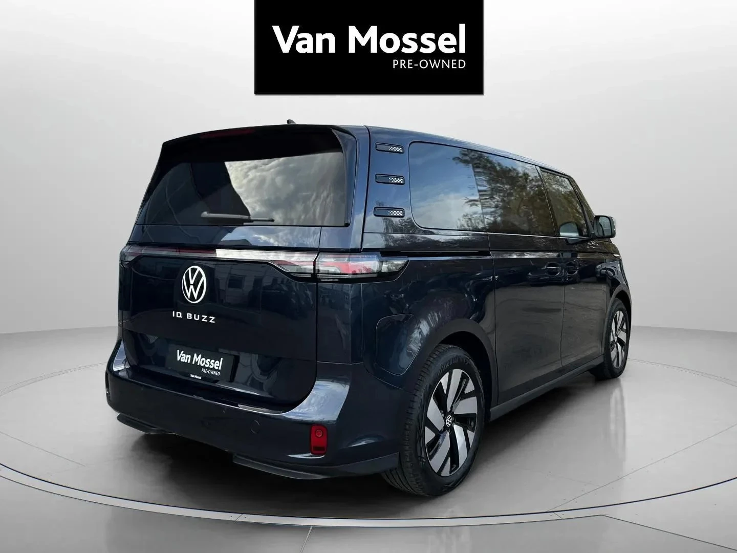 Volkswagen-ID. Buzz-image-4