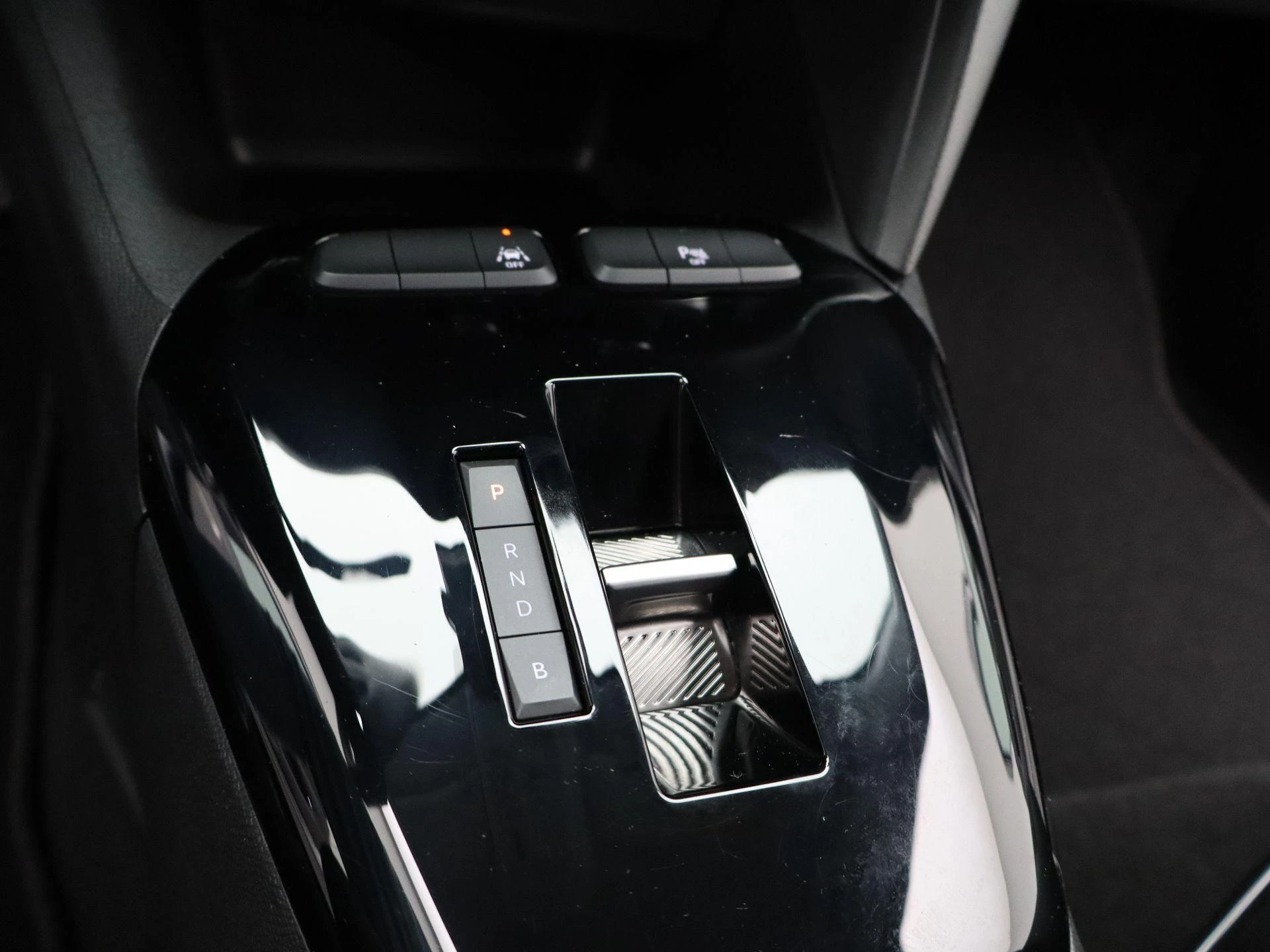 Opel-Corsa-e-image-18