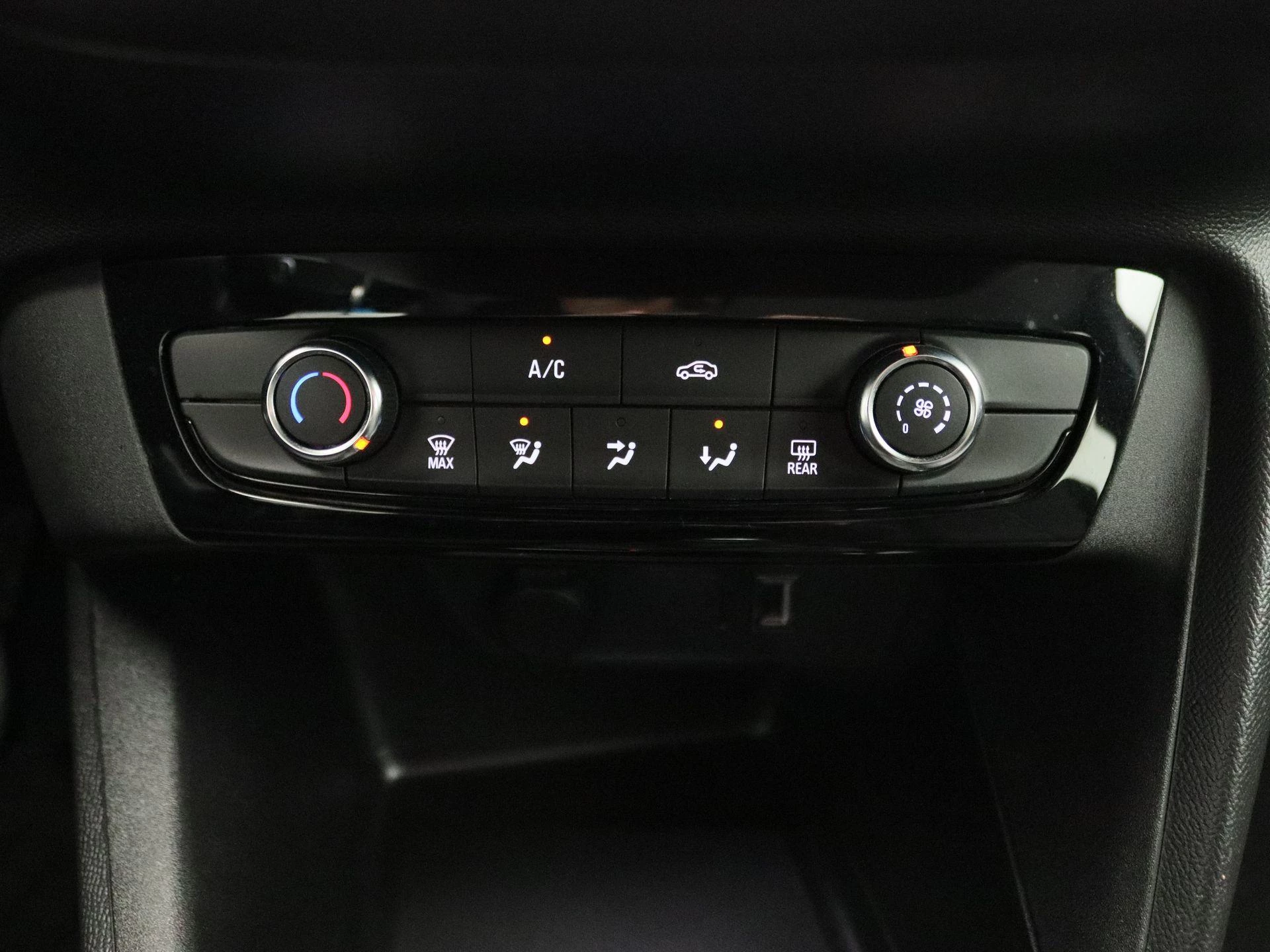 Opel Corsa 1.2 Edition