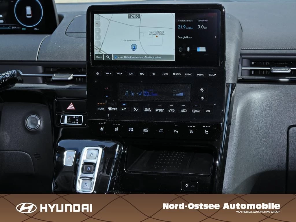 Hyundai Staria HEV 7-Sitzer Signature Panoramadach