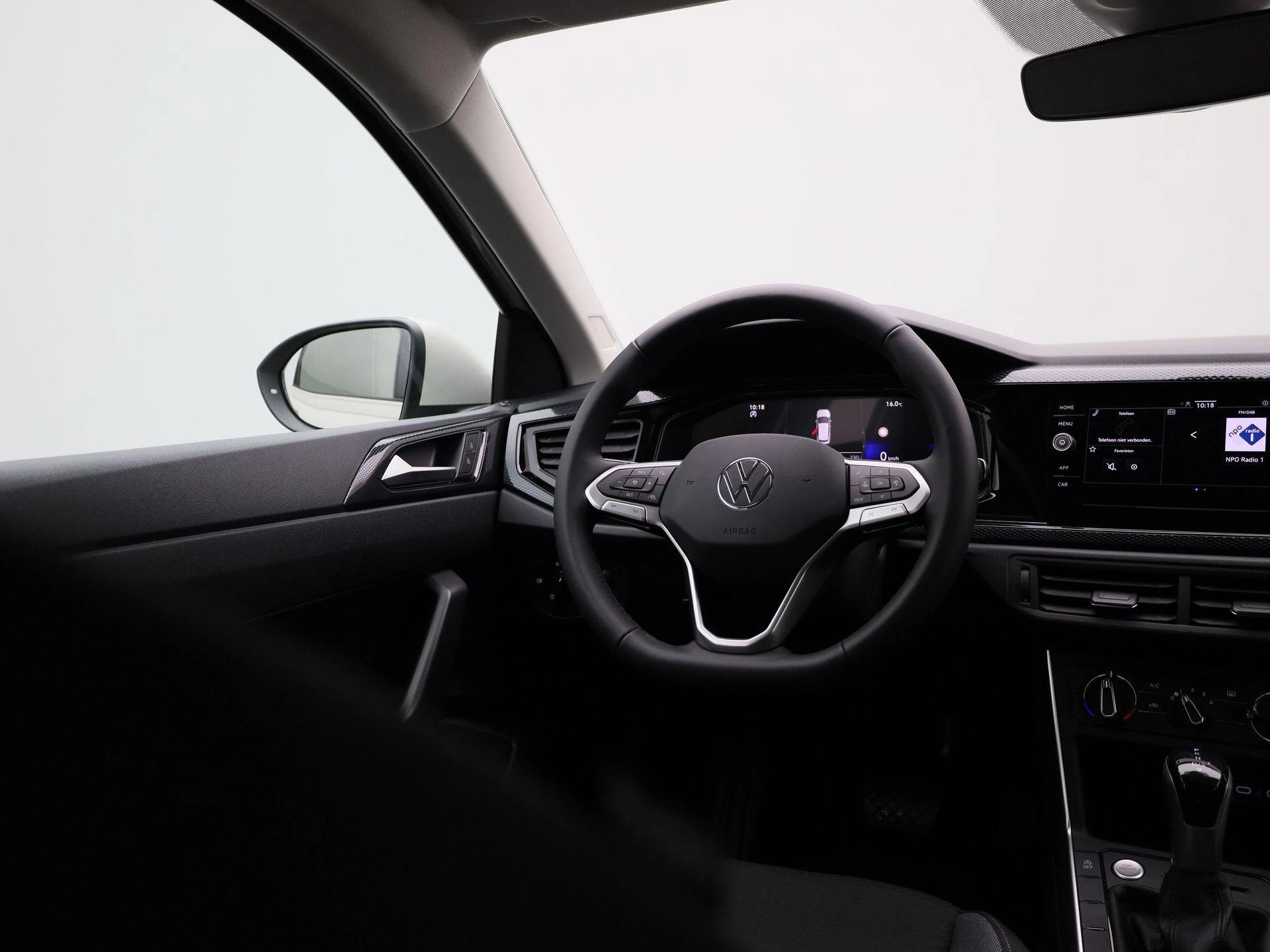 Volkswagen-Taigo-image-9