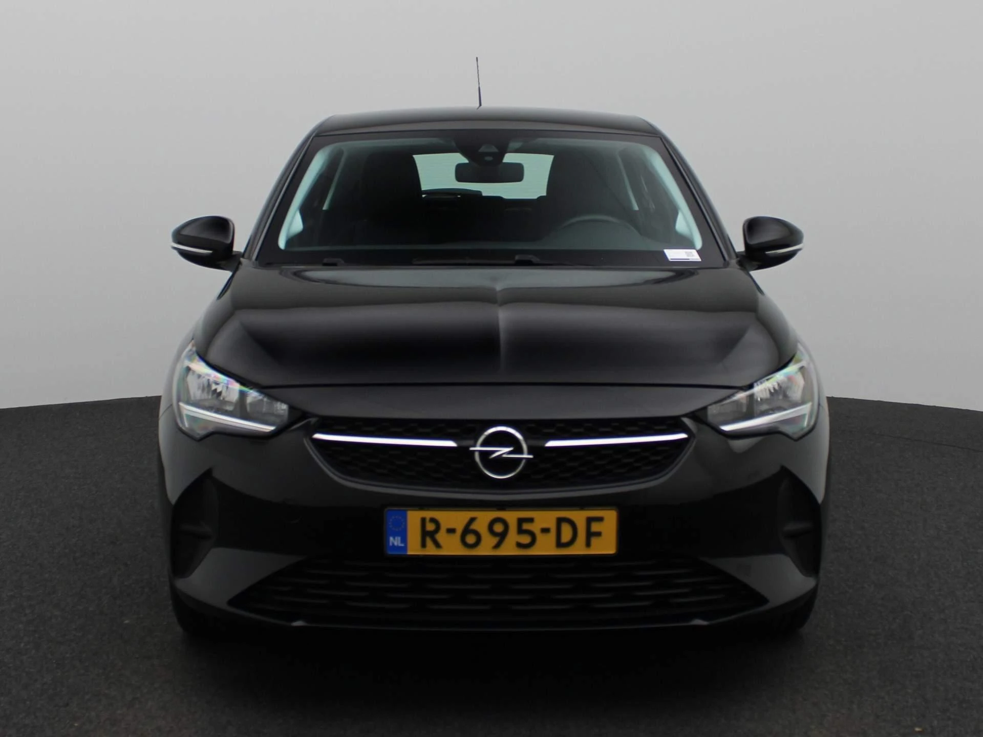 Opel-Corsa-image-2