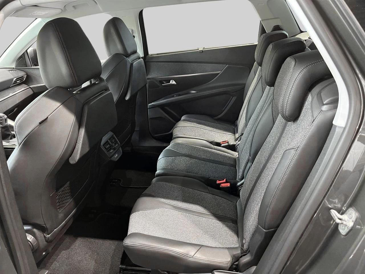 Peugeot 5008 1.2 PureTech 96kW S&S Crossway
