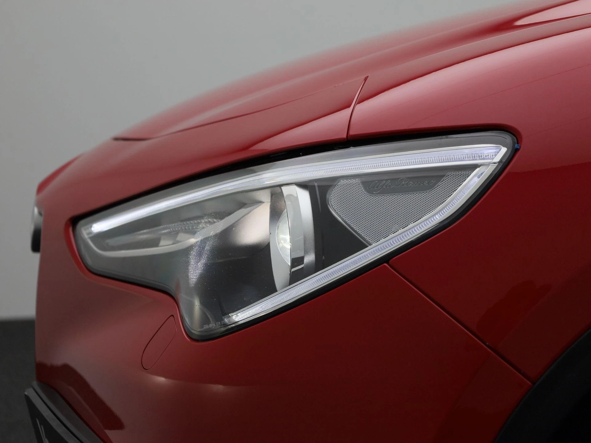 Alfa Romeo-Stelvio-image-15