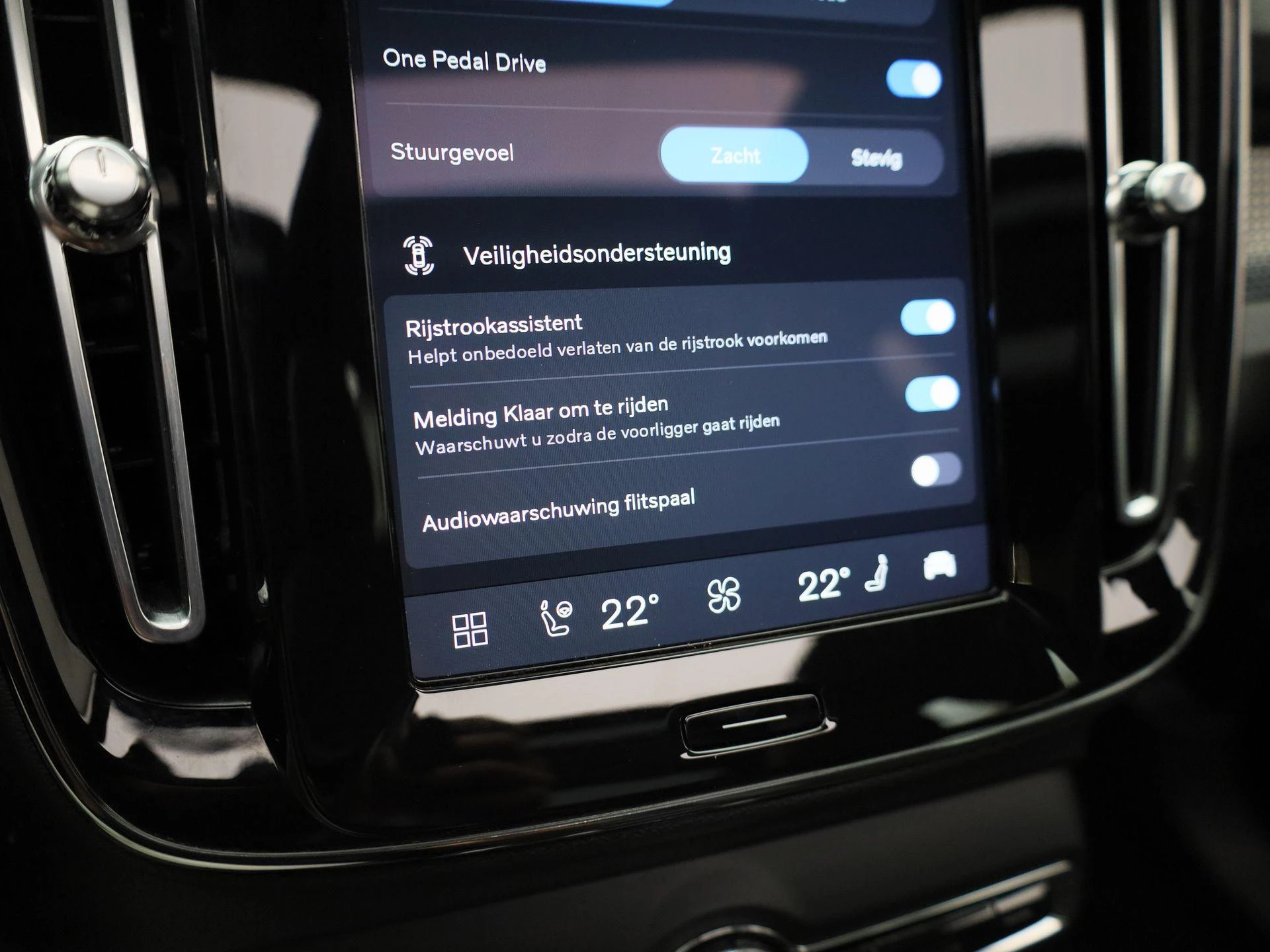 Volvo-XC40-image-31