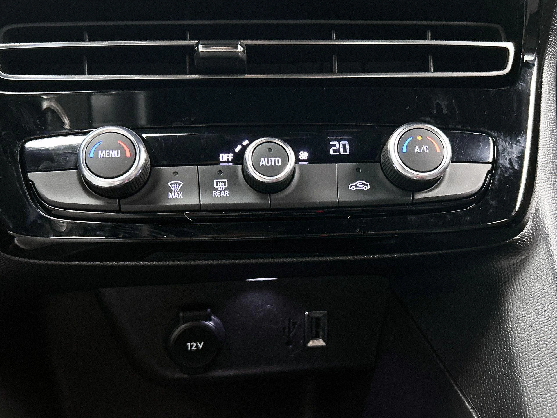 Opel-Mokka-image-17