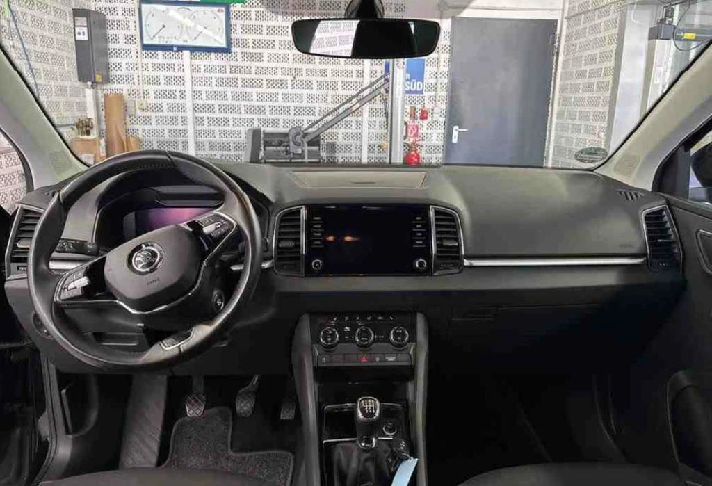 Škoda Karoq 1.0 TSI Ambition Winterpaket, SmartLink