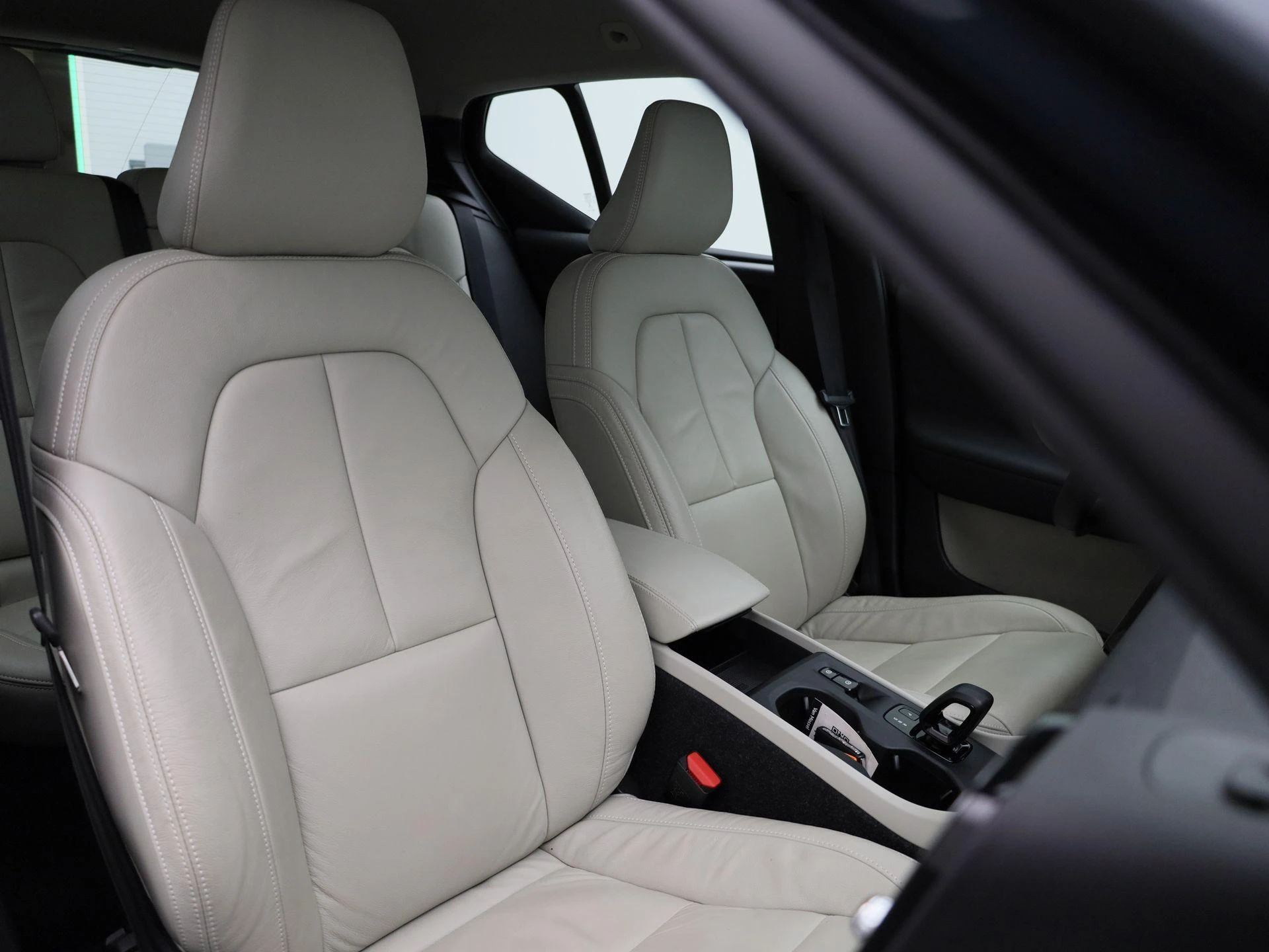 Volvo-XC40-image-36