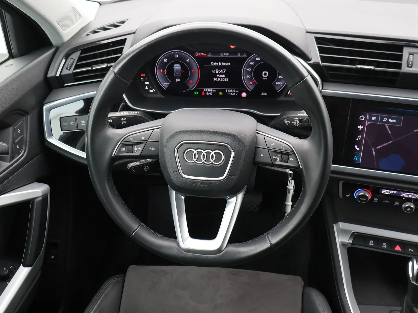 Audi-Q3-image-13