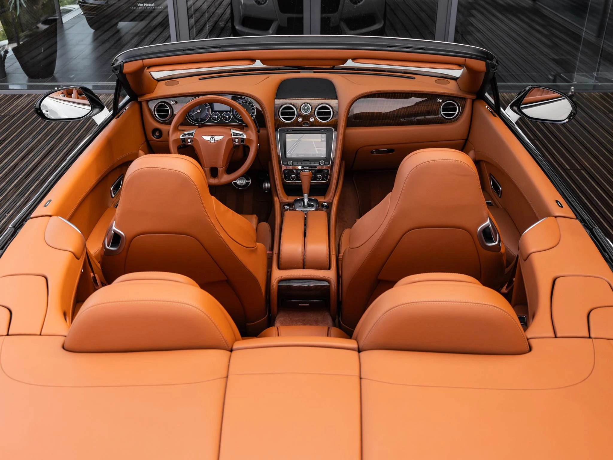 Bentley-Continental GT-image-13