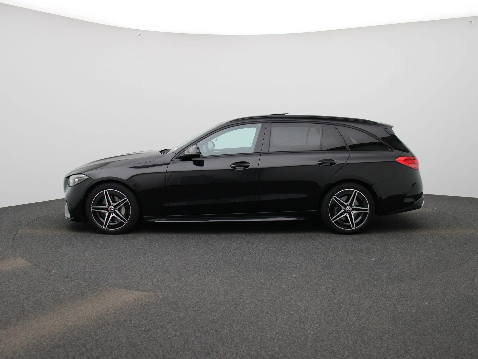 Mercedes-Benz-Classe C-image-3