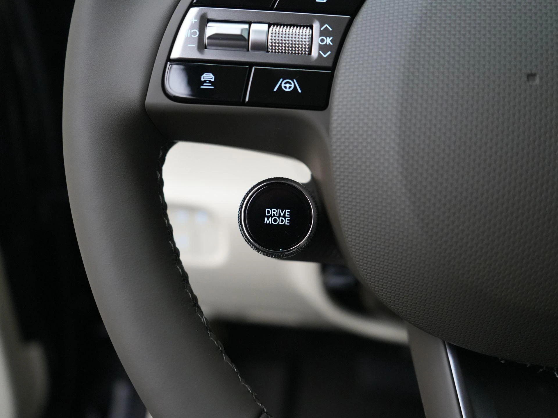 Hyundai-Inster-image-16