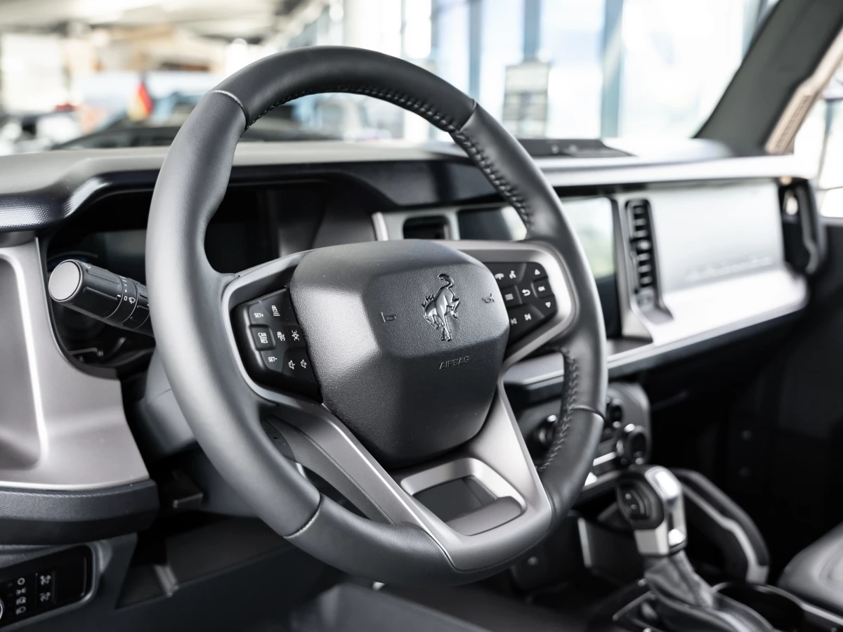 Ford-Bronco-image-18