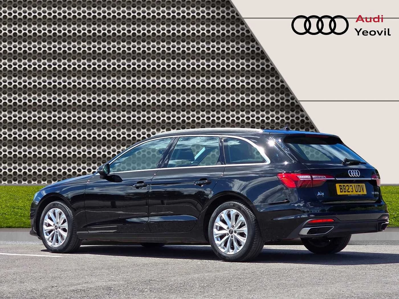 Audi-A4-image-45