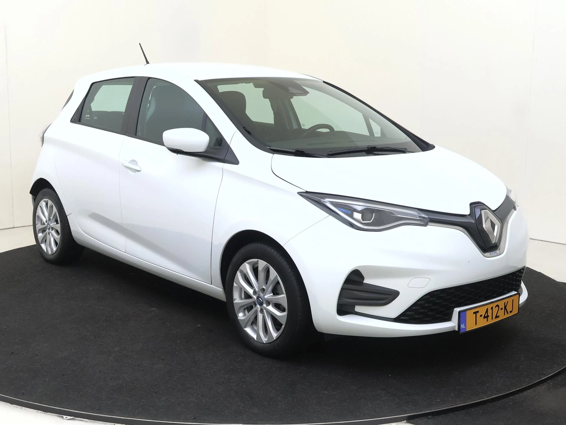 Renault-ZOE-image-1