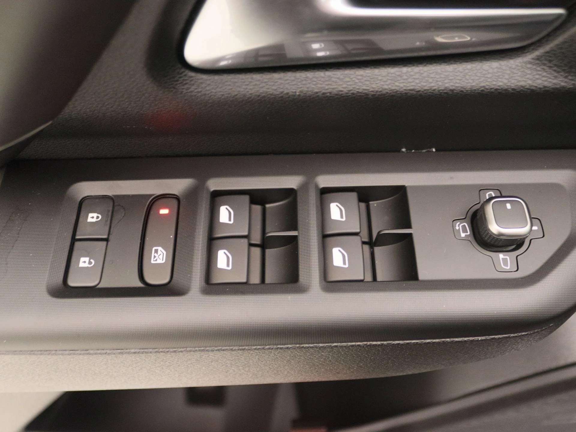 Jeep-Compass-image-21