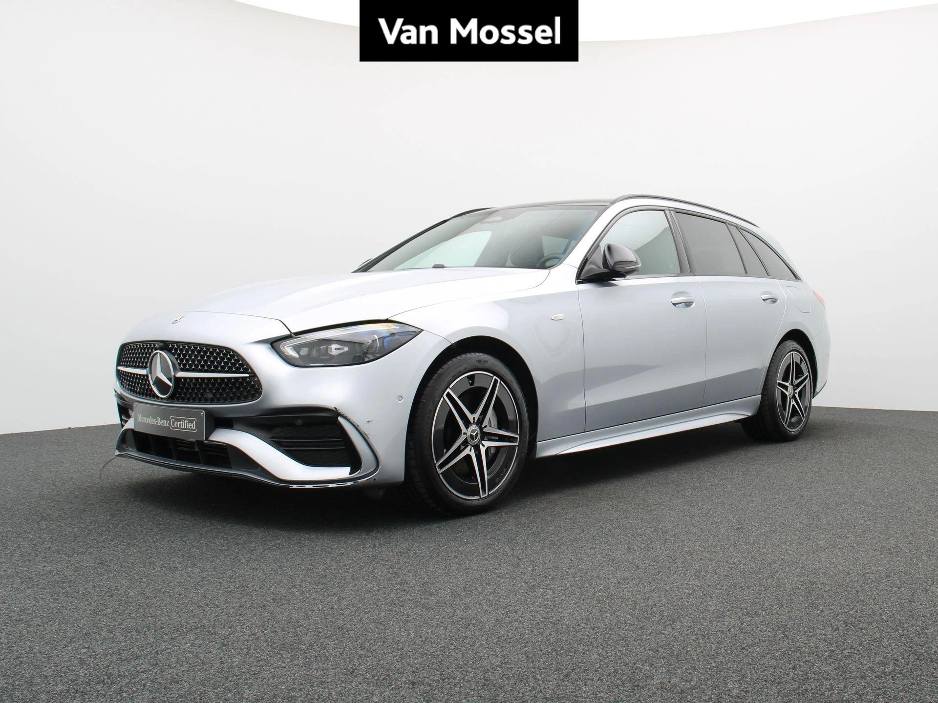 Mercedes-Benz-C-Klasse-image-0