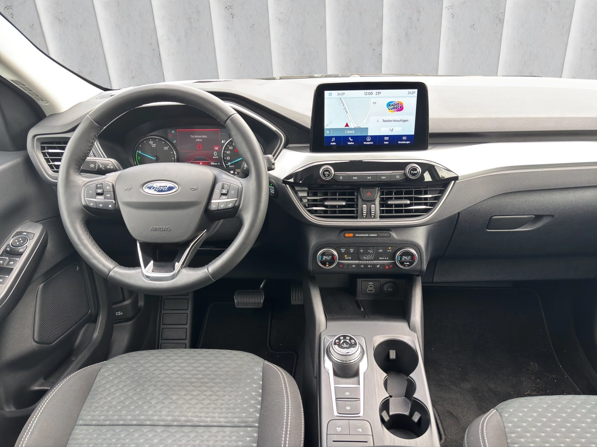 Ford Kuga Cool und Connect 2.5 FHEV Aut. | GJR | PDC | SHZ | Navi
