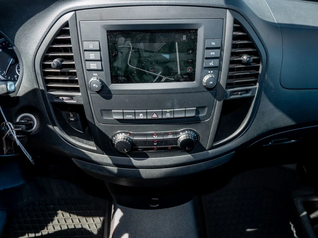 Mercedes-Benz-Vito 114-image-8