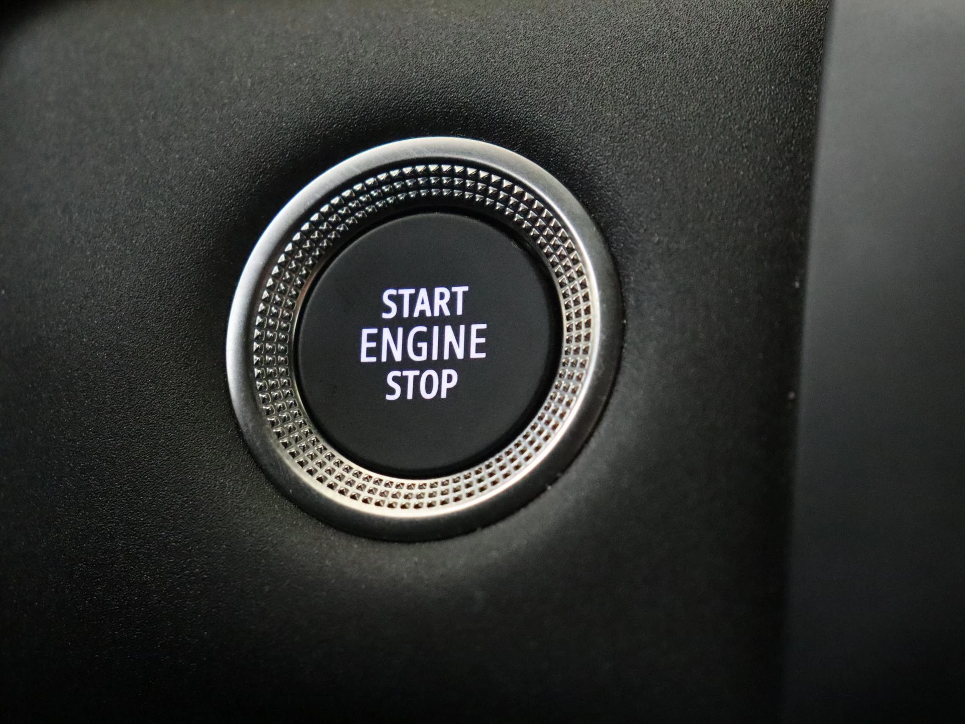 Renault-Captur-image-25