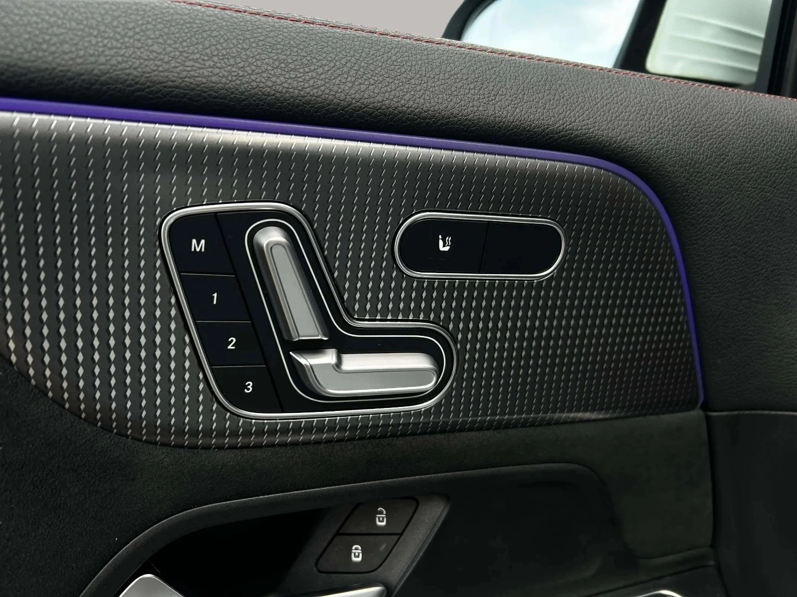 Mercedes-Benz-EQA-image-11