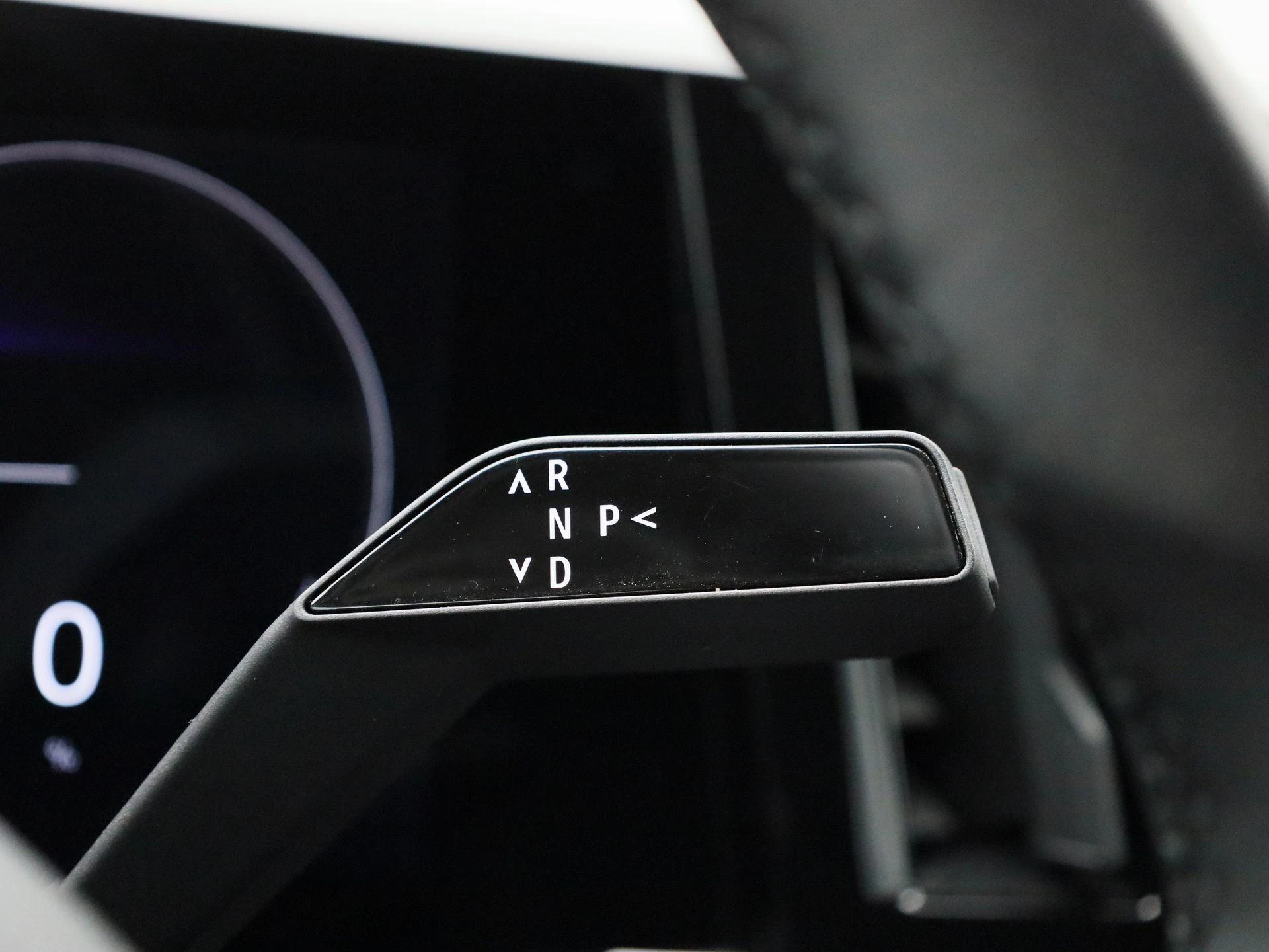 Renault-Megane E-Tech-image-19