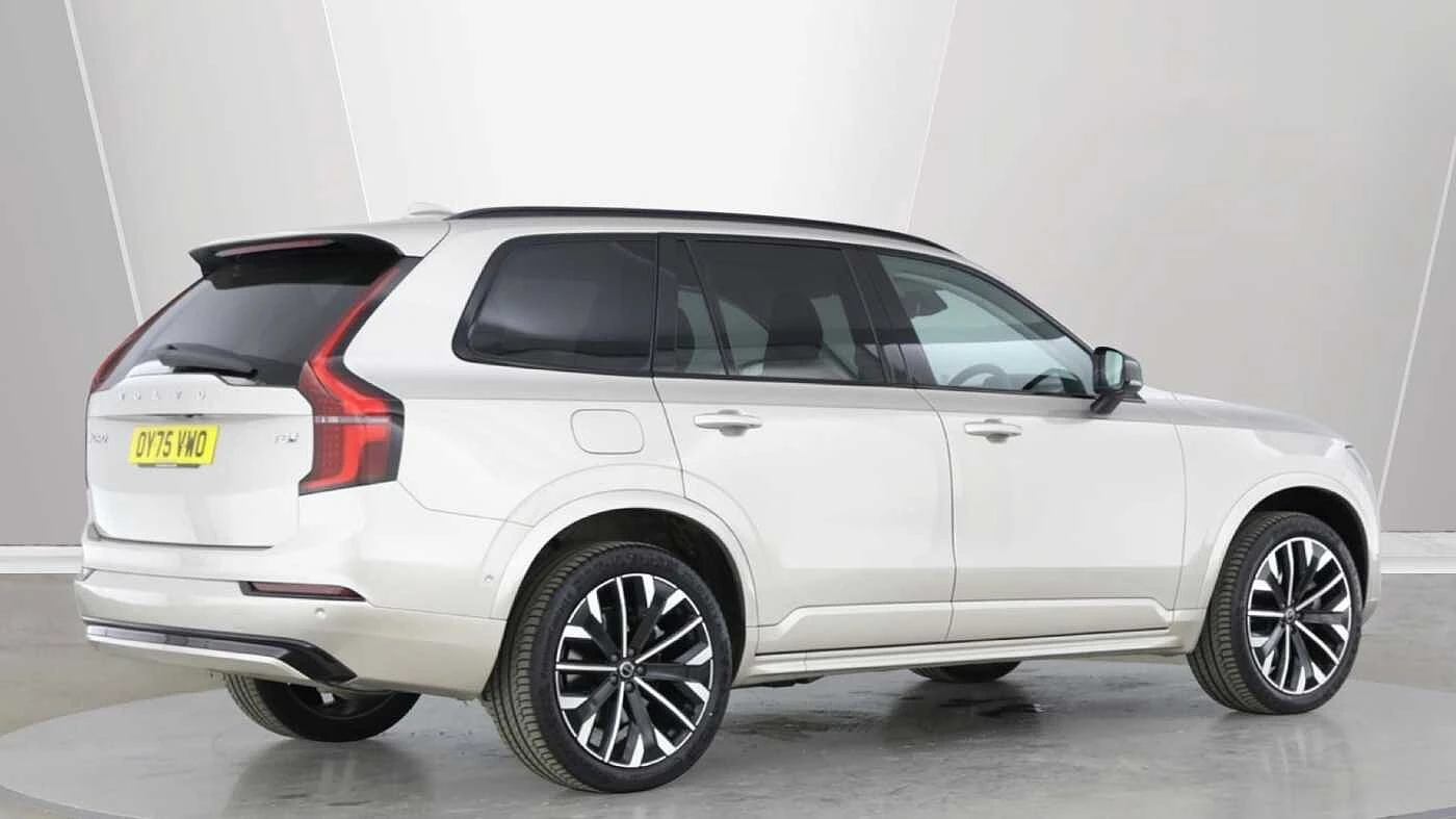 Volvo-XC90-image-4