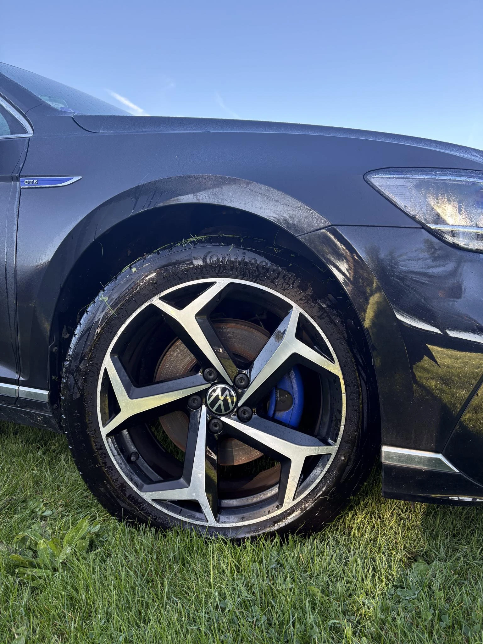 Volkswagen-Passat-image-3