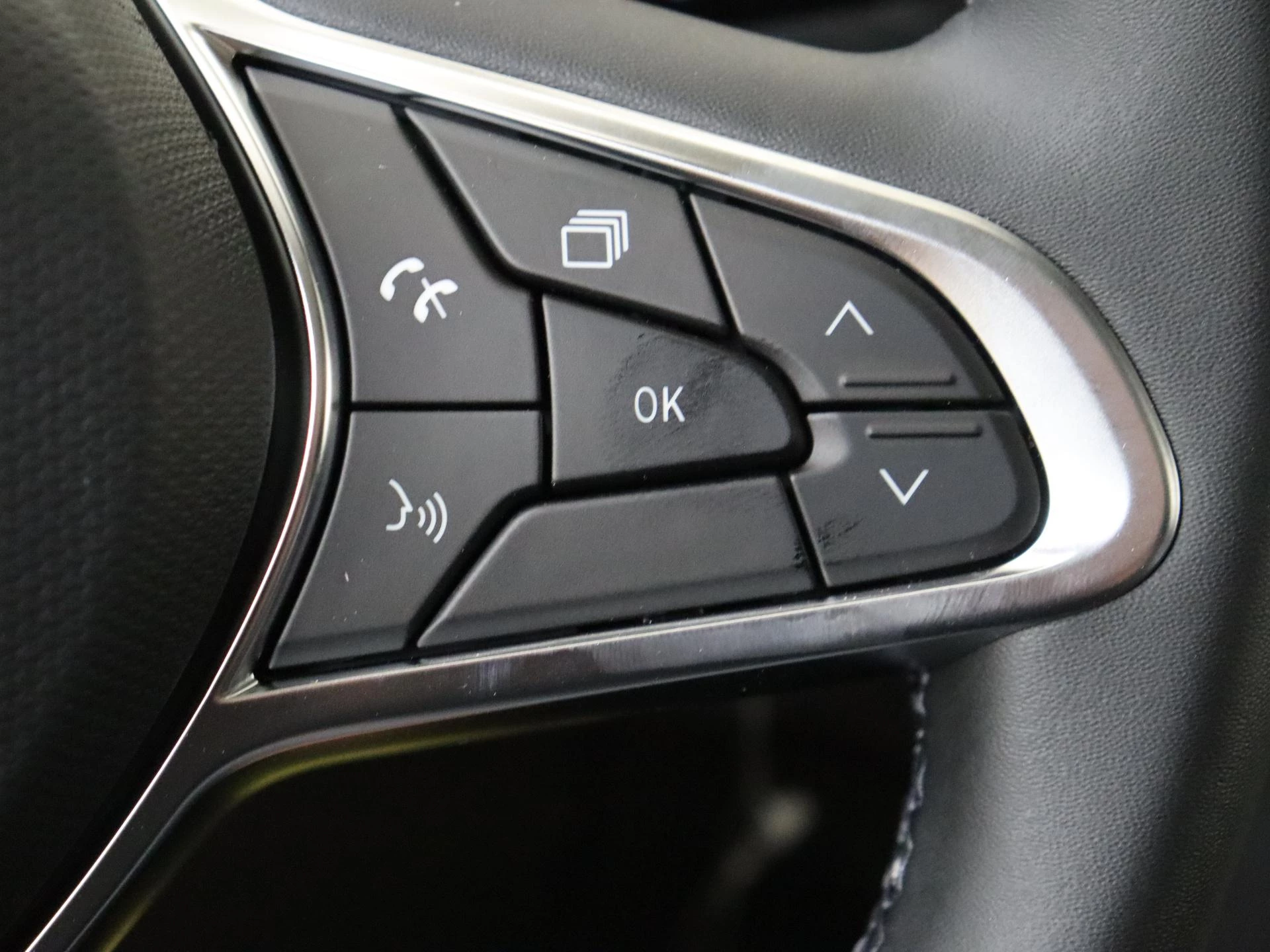 Renault-Trafic-image-13