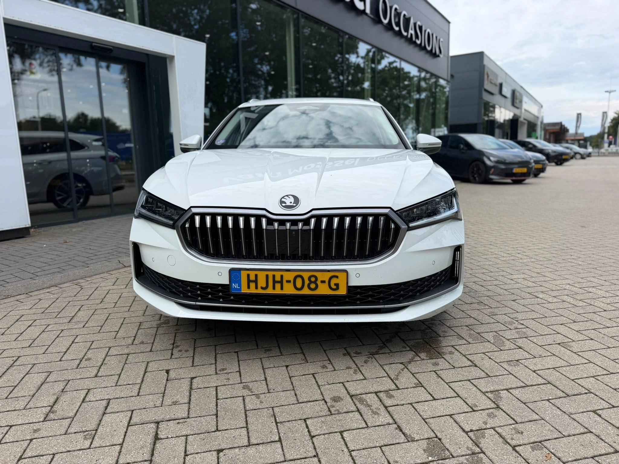 Škoda-Superb-image-1