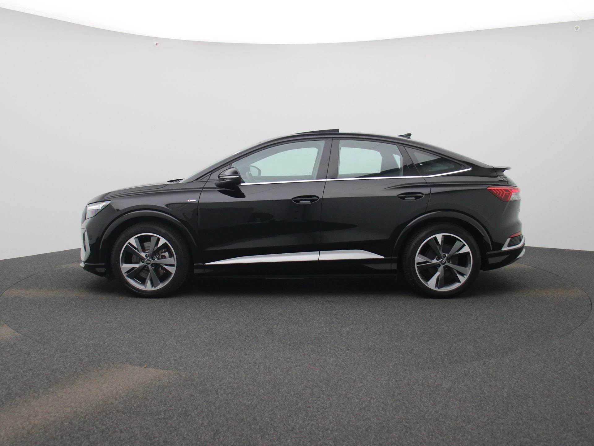 Audi Q4 Sportback e-tron