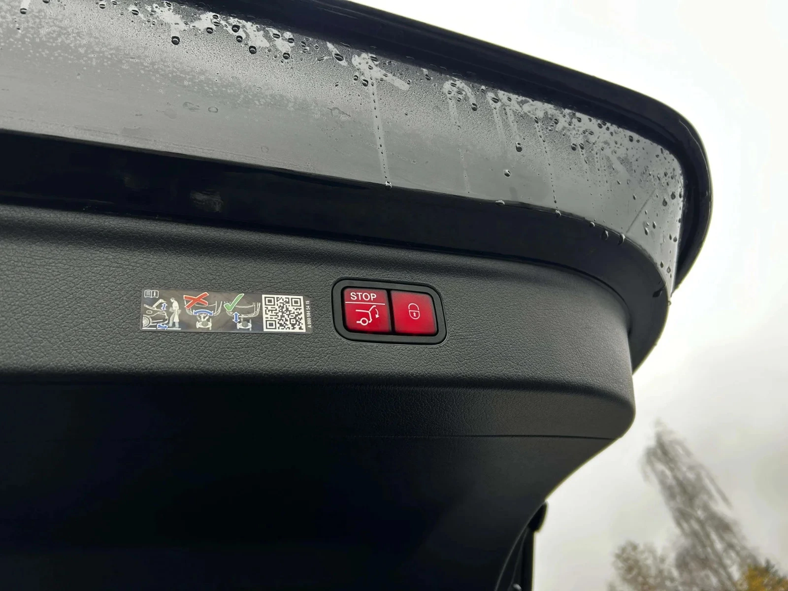 Mercedes-Benz-EQE-image-22