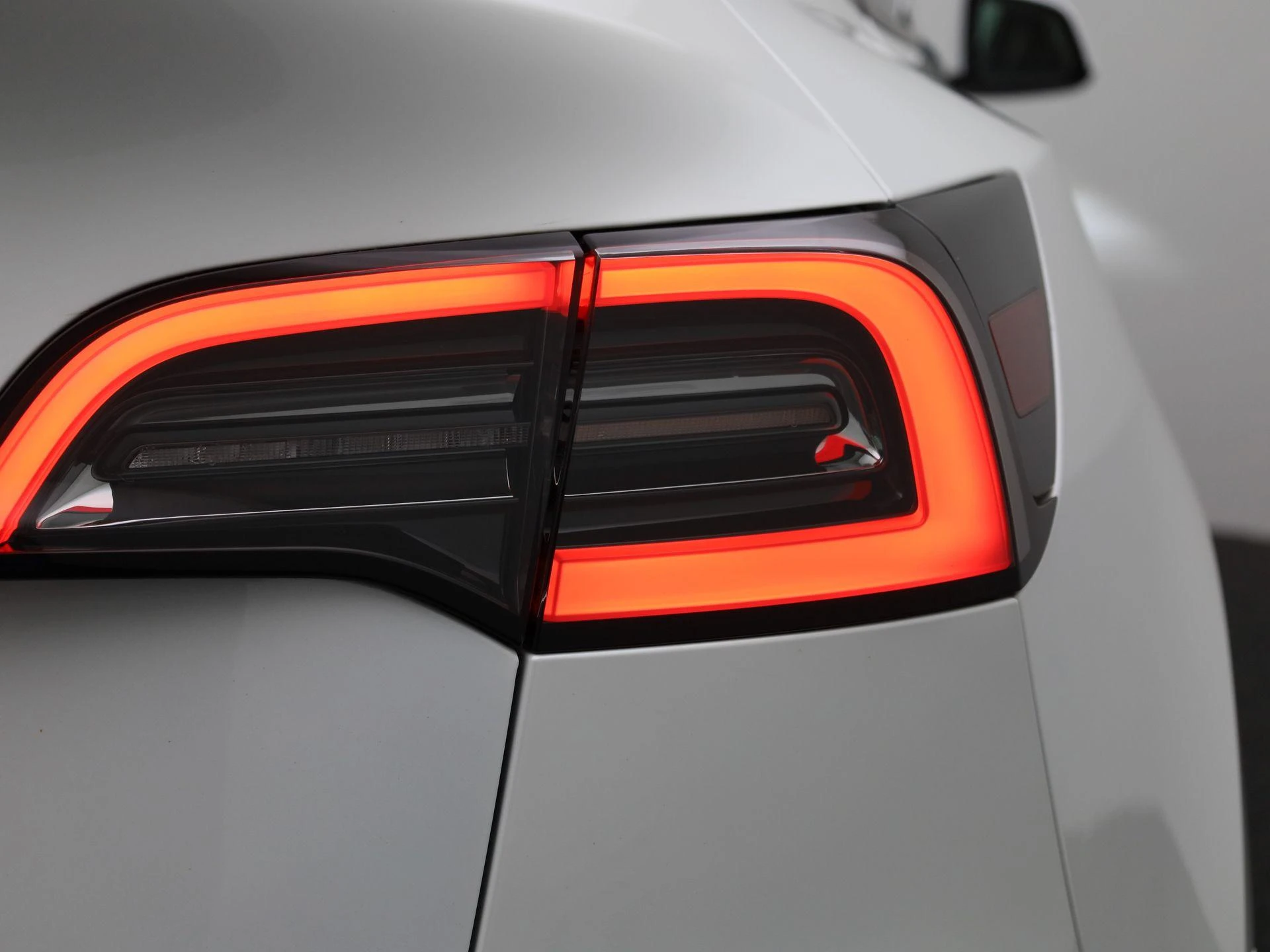 Tesla Model Y Long Range Dual Motor AWD