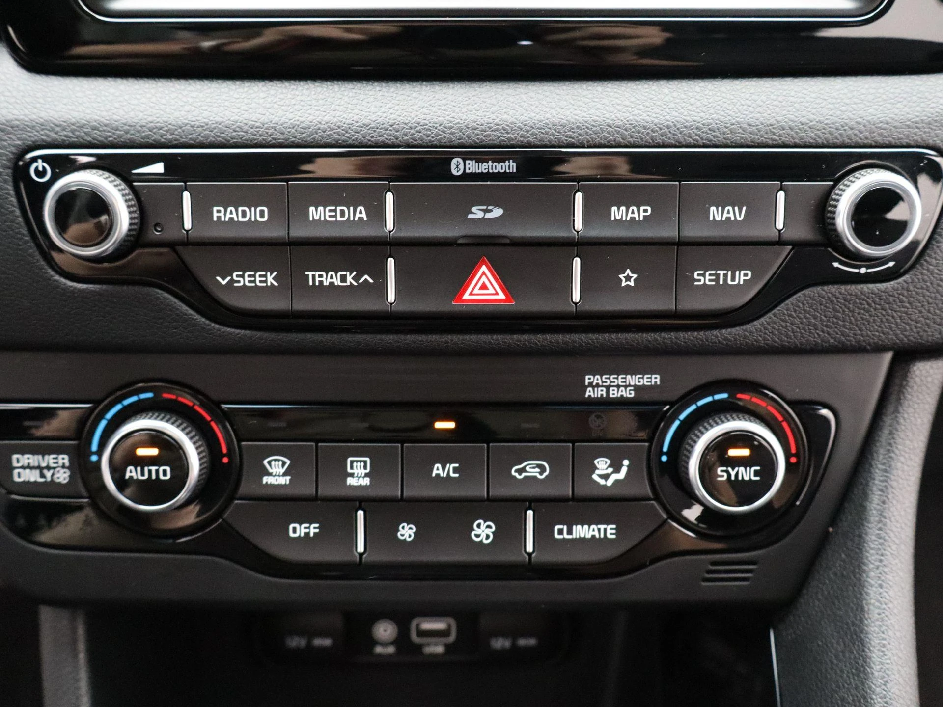 Kia-Niro-image-16