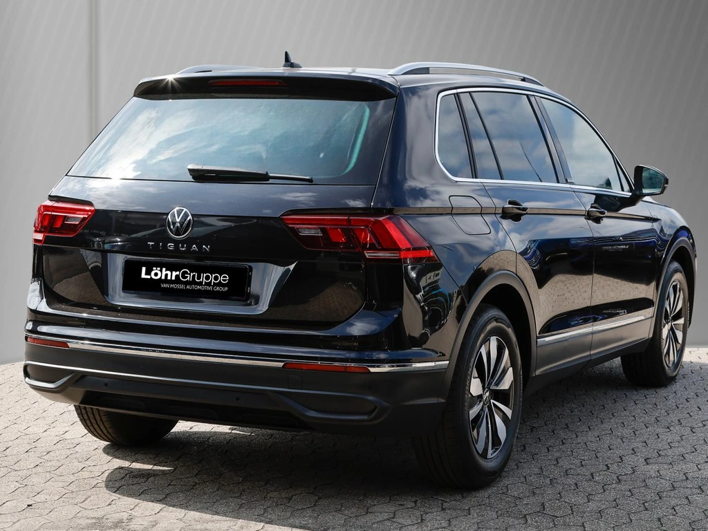 Volkswagen-Tiguan-image-3